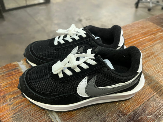 Waffle Runners - Pre- order (Black & White)